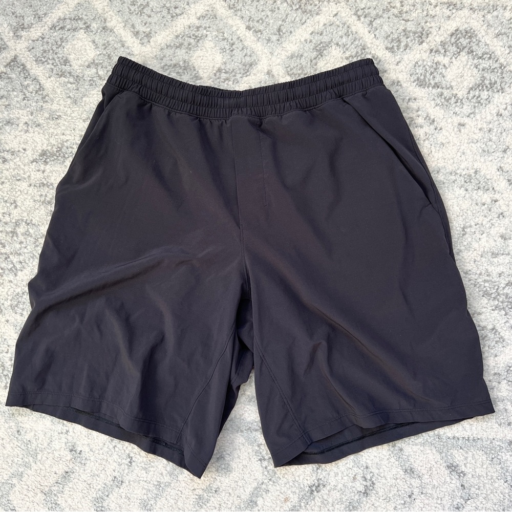 Men’s Lululemon Lined Black Shorts, Size Large